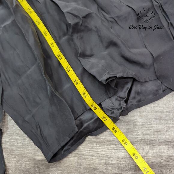 Gold Hawk Silk Black Caplet Dress Size S - Picture 6 of 6